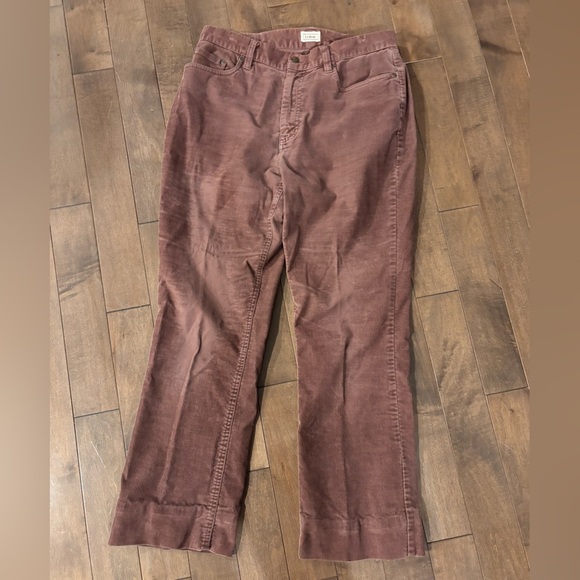 L.L. Bean Ladies Corduroy Pants in Rich Brown - Picture 1 of 9